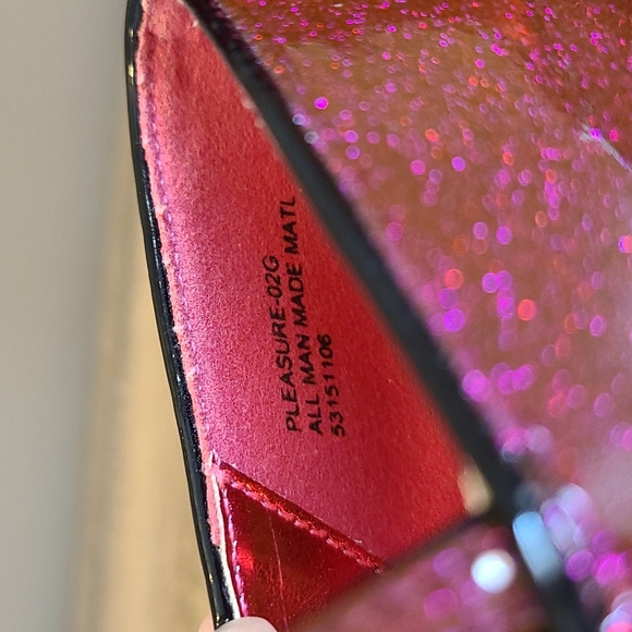 🌈NWOB Pin Up Couture Pleasure Pump in Fushia Patent Glitter/Black - Picture 6 of 12